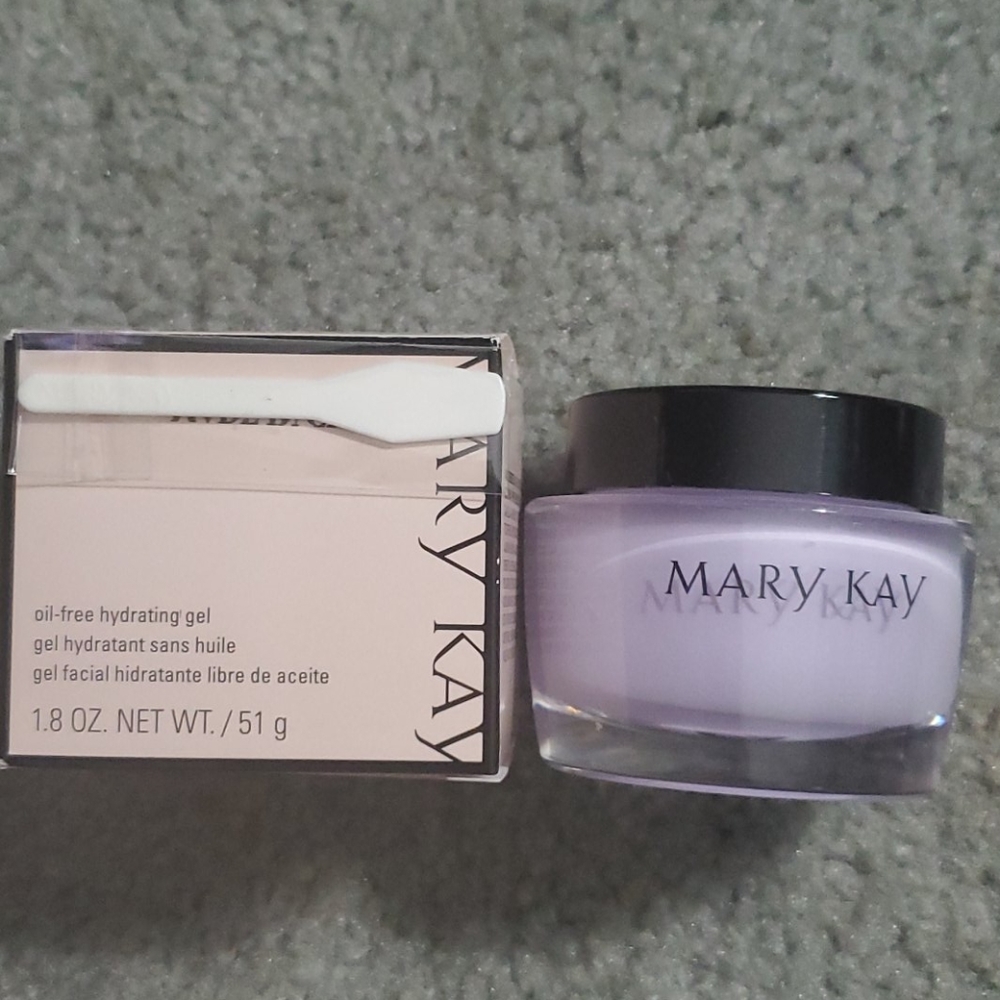 🧴NIB Mary Kay Oil-Free Hydrating Gel🧴